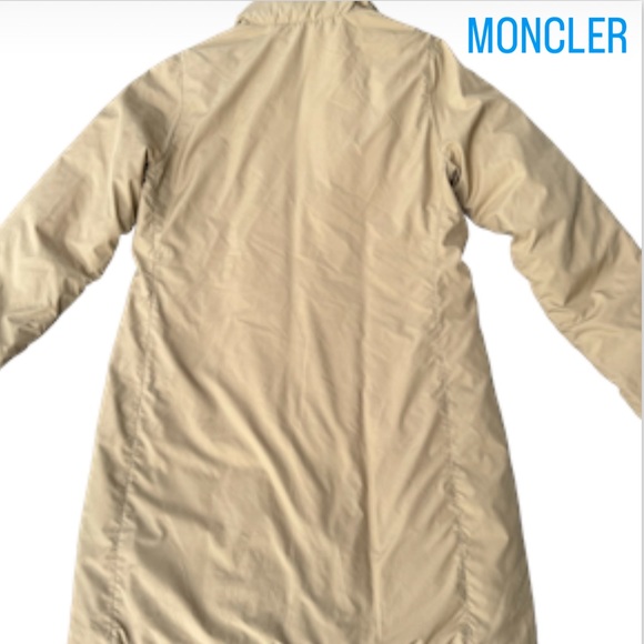 MONCLER  Minimalist sleek puffer coat. - Picture 3 of 12